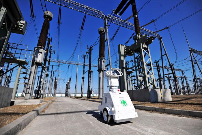 諄勤硬件+機(jī)器人巡檢，為電力巡檢插上“新翅膀”